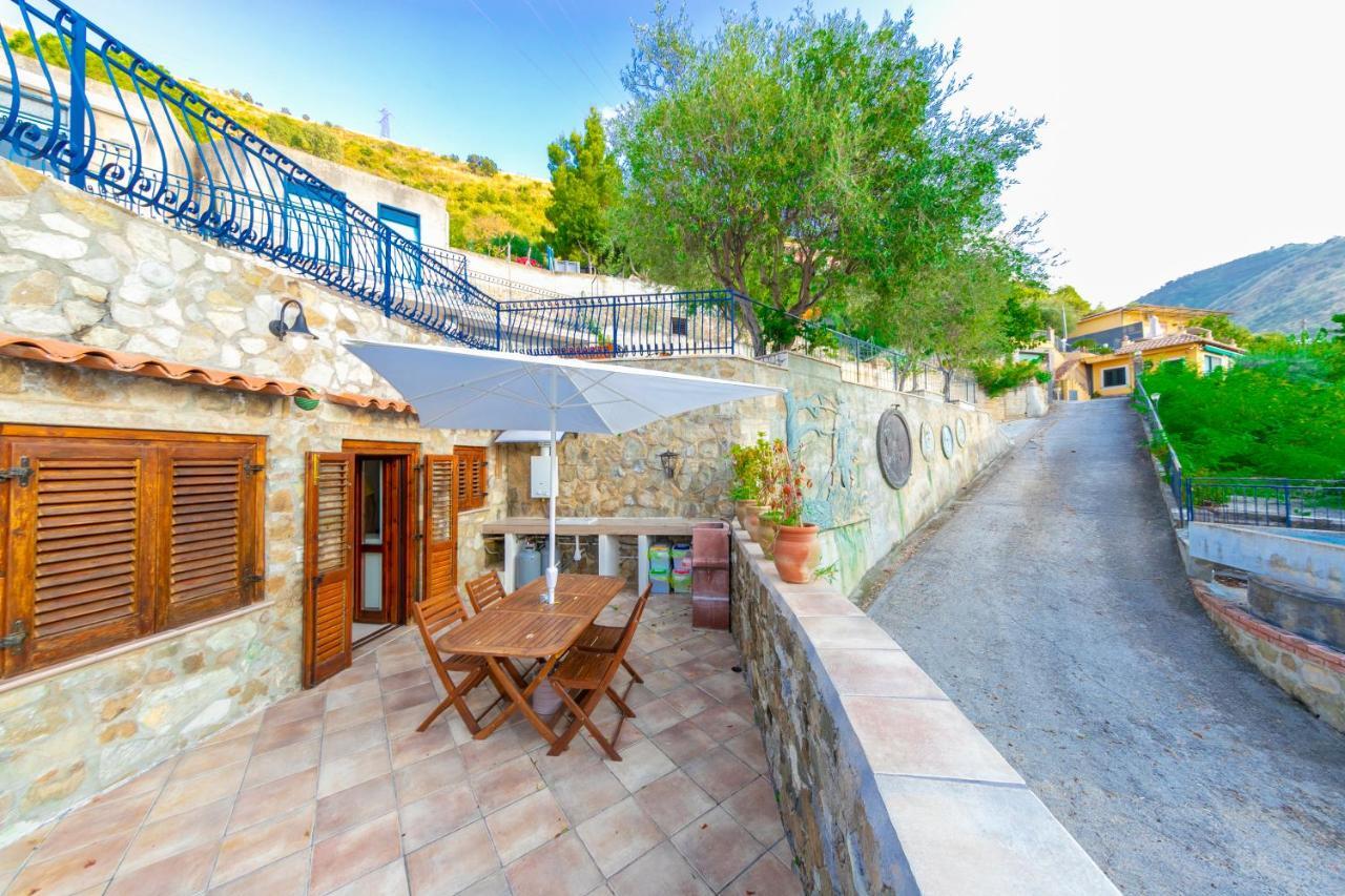צ'פאלו Marenetto Apartments מראה חיצוני תמונה